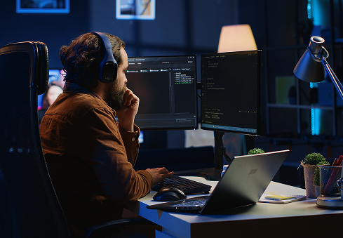 À propos de nous cover